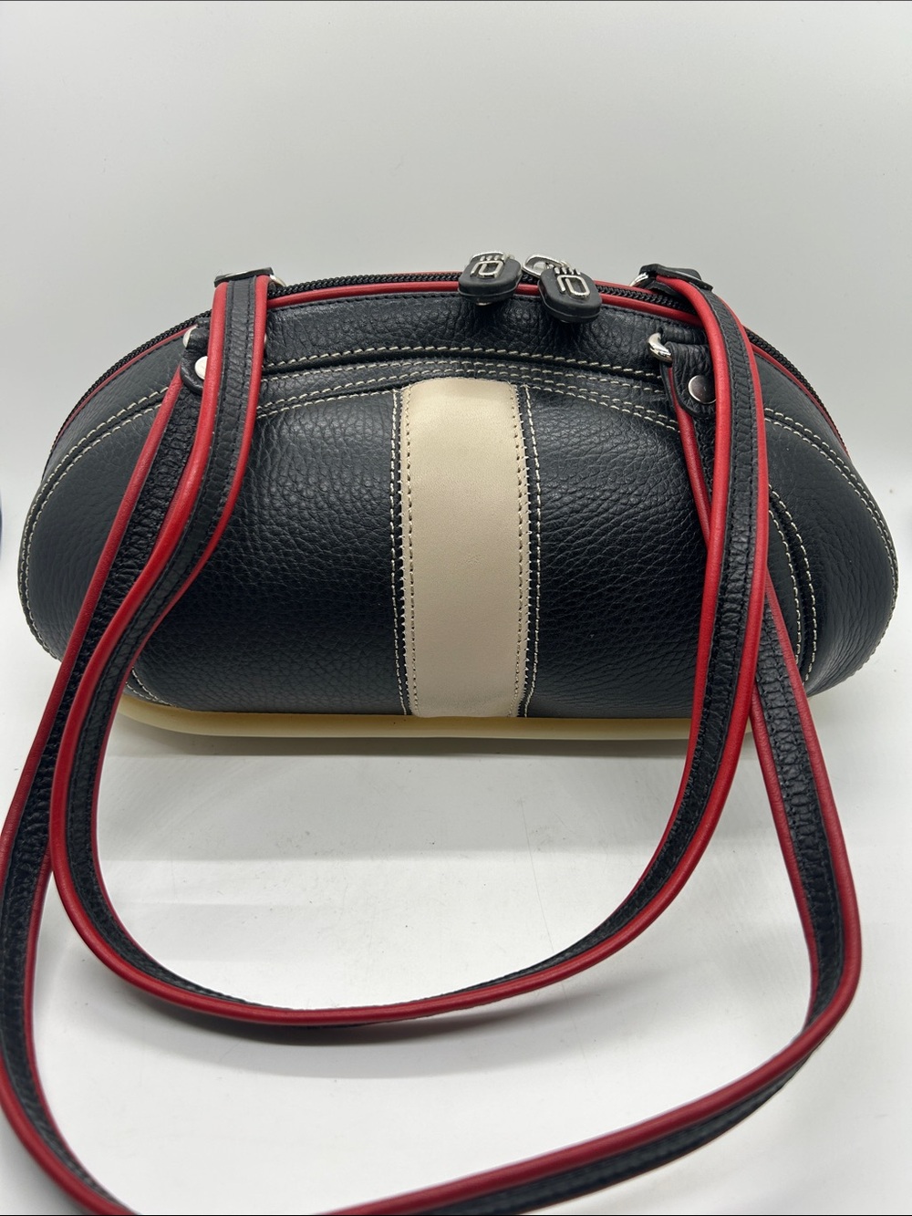 ALALUNA Vintage Retro Rare Black/Cream Leather Molded Base Shoulder Bag Purse 🌺🌺